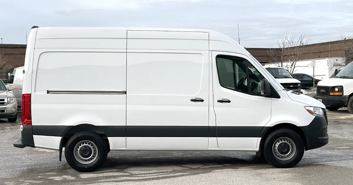 Mercedes Sprinter - Before