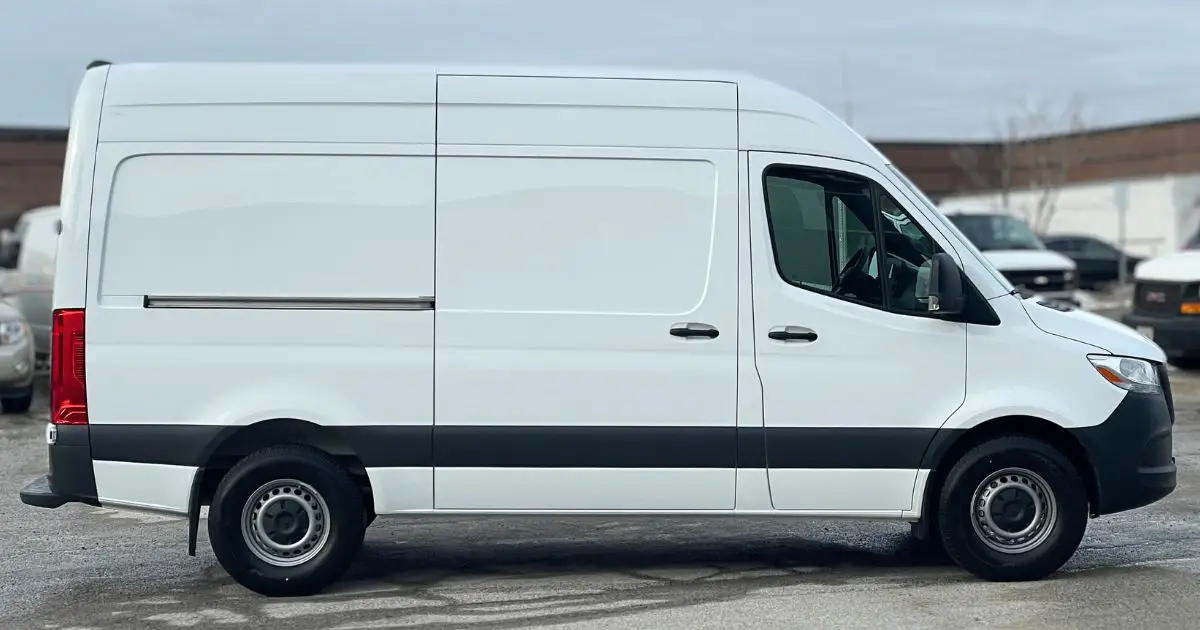 Mercedes Sprinter SWB Vinyl Decals - Smartway Cleaning - Before